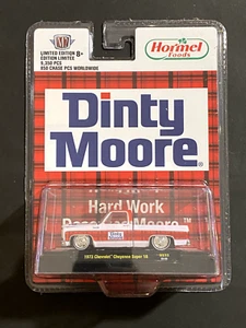 M2 MACHINES DINTY MOORE 1973 CHEVROLET CHEYENNE SUPER 10 SQUAREBODY TRUCK - Bild 1 von 4