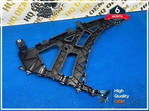 Jaguar F-Pace 2017-2023 trasero izquierdo lado del conductor parachoques soporte de montaje OEM - Imagen 1 de 6