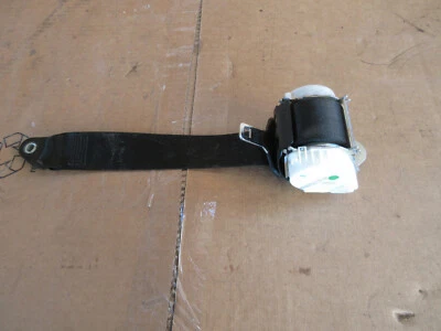 Cinturón de seguridad trasero Ferrari California LH - N.º de parte 8394988 Foto 1 de 4