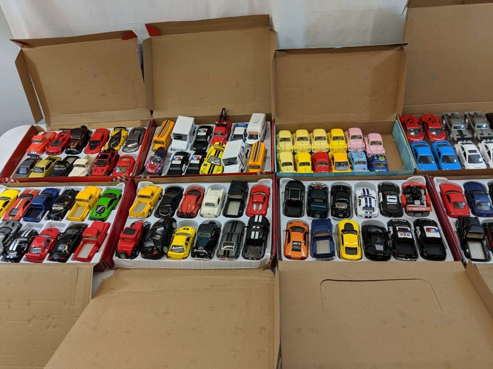 Kinsmart Diecast Cars / Trucks / Semis (CHOOSE ONE) - Image 1 of 1