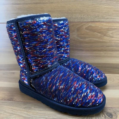 UGG Clásicas Botas Cortas Lentejuelas Mujer 6 Rojo Blanco Azul Patriótico Foto 1 de 4