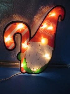 HOLIDAY TIME SHIMMER HOLIDAY GNOME - Picture 1 of 7