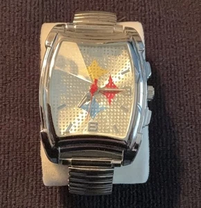 Pittsburg Steelers Silber abgeschrägtes Glas Uhr mit rot blauen und gelben Akzenten - Bild 1 von 6