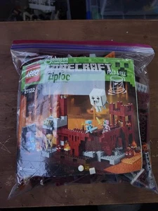 LEGO Minecraft: Die Netherfestung (21122) *99,9% KOMPLETT (SIEHE BESCHREIBUNG) - Bild 1 von 5
