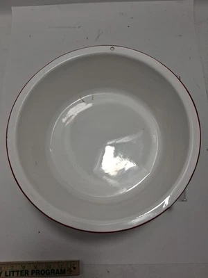  Vtg 12"  White Enamelware Basin Red Trim Rim Wash Pan Look Read - Image 1 of 4