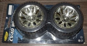 Carson CV-10T Truggy Chrome Front Wheels with Yokohama Block Tires NEW 900071 - Picture 1 of 1