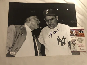 YOGI BERRA SIGNED 11X14 PHOTO WITH CASEY STENGEL NY YANKEES LEGENDS RARE JSA COA - Picture 1 of 8