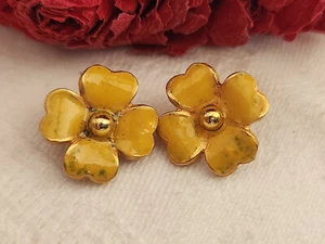 Duo boutons vintage en métal jaune fleur  1,5 cm G2A - Picture 1 of 3
