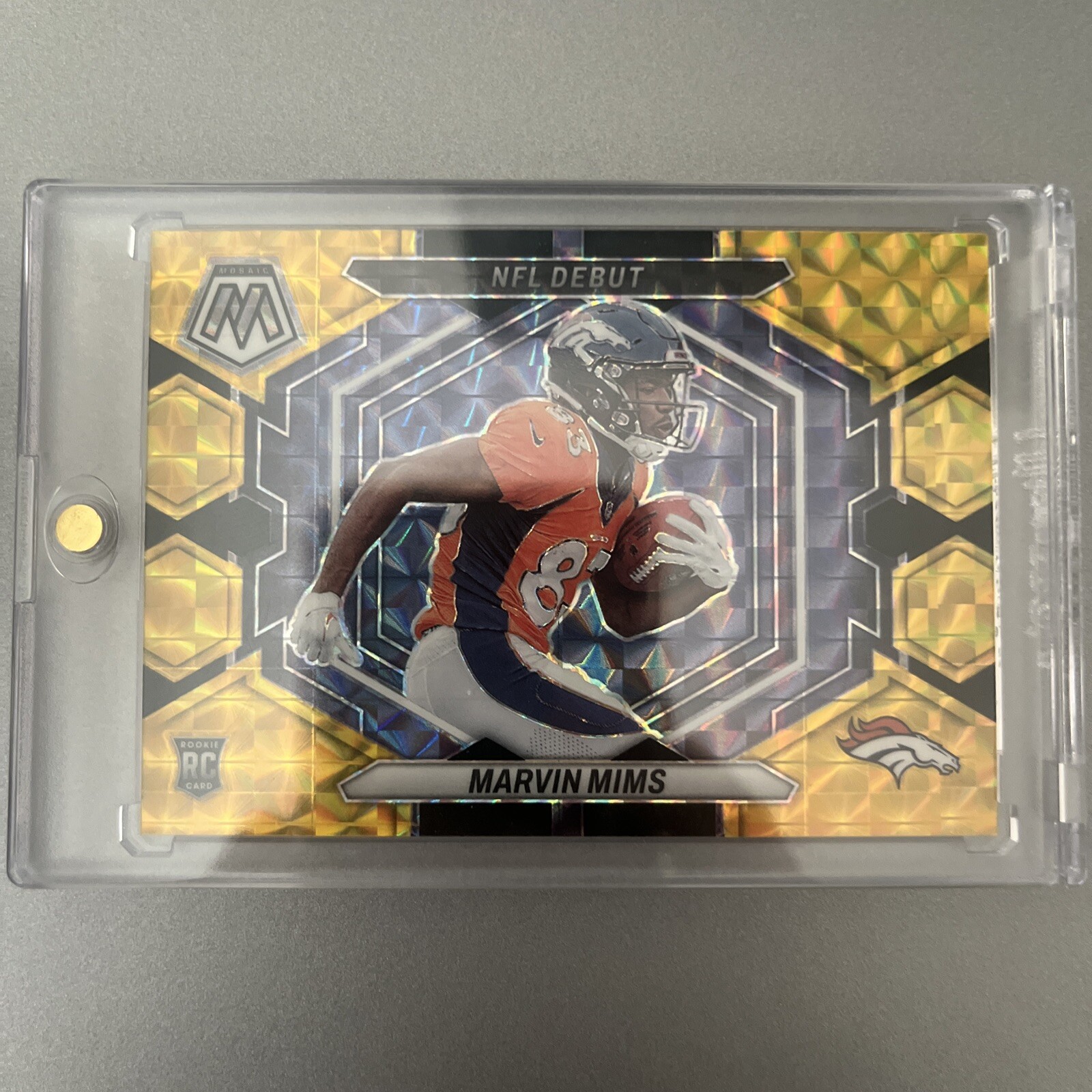 Marvin Mims 2023 Panini Mosaic NFL Debut Choice Black Gold #13 RC Rookie 4/8