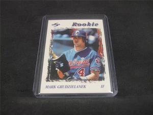 1996 Score Mark Grudzielanek Rookie!! - Picture 1 of 1