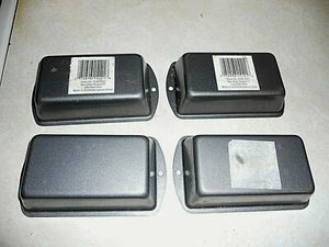 LOT OF FOUR (4) UNBRANDED NON STICK MINI LOAF PANS - 5 3/4" x 3" x 2 1/8" LOOK - Picture 1 of 3