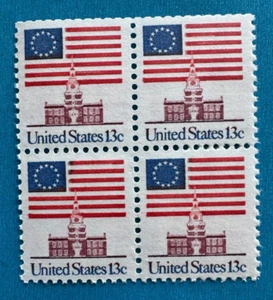 US Stamps Scott 1622 1975 13c block 4 Flag over Independence Hall M/NH Fresh - Picture 1 of 3
