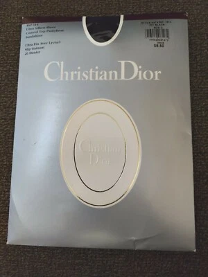 Vintage NIB Christian Dior Ultra Sheer Control Top pantyhose.  Sandalfoot.... - Imagem 1 de 3