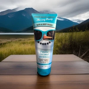 Bath & Body Works ~Body Cream Lotion~ 8 Oz~ Free Ship- Frosted Coconut Snowball - Picture 1 of 1