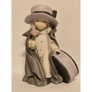 NBM Bahner Studios AG Enesco I Can't Wait To See You Figurine Girl Rose Suitcase - Picture 1 of 3