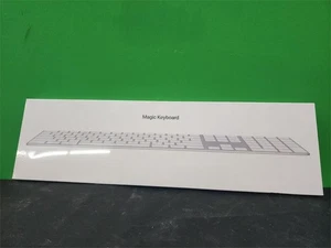 Apple Magic Keyboard With Numeric Pad (NEW SEALED) - Picture 1 of 2