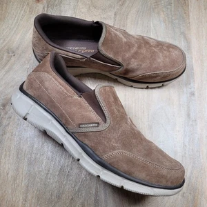 Skechers Mens Size 10.5 WIDE Equalizer Mind Game 51502 Soft Suede Lightweight - Picture 1 of 13
