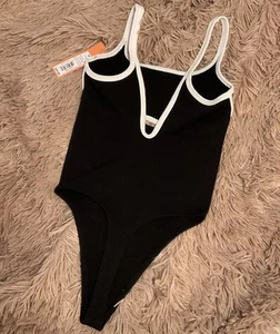 Colsie One Piece Black w/ White Trim Key Hole Cut Out Swimsuit SZ:XS NWT $20 - Picture 1 of 6