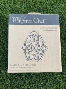 The Pampered Chef Trivet #2946 Round Up From The Heart 2011 Cast Iron Copper NIB - Picture 1 of 4