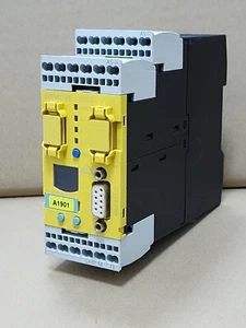 3RK3141-2CD10 SIEMENS DATA CONNECTOR 3RK3141-2CD10 - Picture 1 of 9