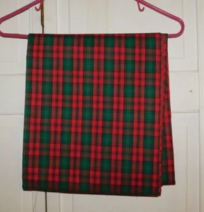 NICE 44" X 108" WITH CHRISTMAS PLAID PATTERN FABRIC PANEL - Picture 1 of 1