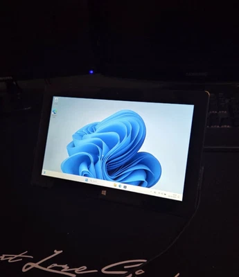 Microsoft Surface Pro 2  i5, 4GB ram, 128GB SSD, Win 11, tastiera - Immagine 1 di 4