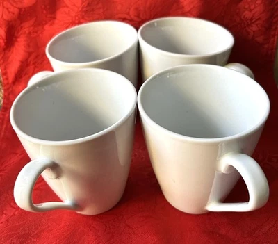 4PC- Pfaltzgraff Everyday Coffee Mugs Radius style White Excellent! - Image 1 of 4