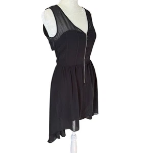 bebe schwarzes ärmelloses Kleid mit V-Ausschnitt gefüttert High-Low Reißverschluss Damen Gr. XS - Bild 1 von 10
