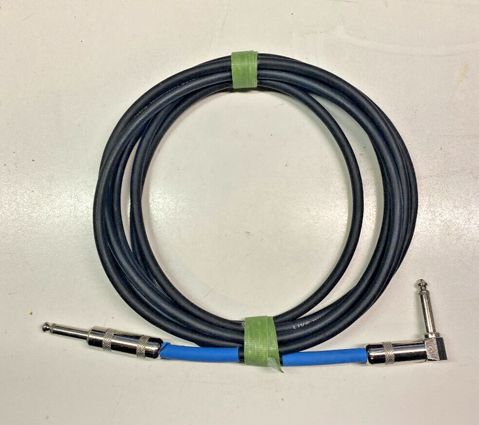 Cable de instrumento Livewire Advantage 10 pies guitarra negra 1/4” 6,35 mm ángulo recto Foto 1 de 1