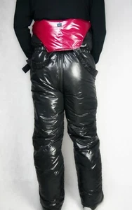 Glanznylon shiny nylon Hose EX Latzhose Pants 8 Farben XS-5XL 15 mm FÜLLUNG - Foto 1 di 7