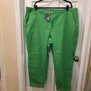 Lane Bryant Chinos Cropped Green Plus Size Pants Stretch Casual Size 28 - Picture 1 of 4