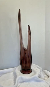 LE Smith Dragons Tooth Vase. Amethyst 20 cm groß.  - Bild 1 von 9