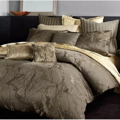 NEW Donna Karan Sanctuary Queen Duvet Cover Set with 2 Standard Shams Mink 3PC - Image 1 of 3