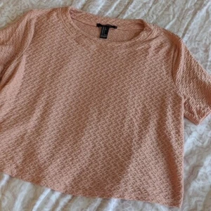 Forever 21 Textured top - Picture 1 of 1