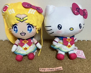Juego de juguetes de peluche de personajes Sailor Moon Eternal x Sanrio premio 22 cm Bandai Japón - Imagen 1 de 5