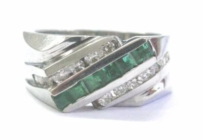 Anillo fino de oro blanco con diamantes y esmeraldas verdes de 1,16 quilates para hombre Foto 1 de 4