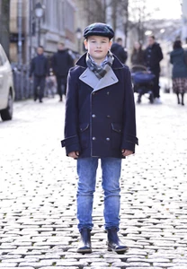 HUGO BOSS originaler Wollmantel Gr. 12 XS passt ab 8 Jahre blau NEUW np-280 € - Bild 1 von 8
