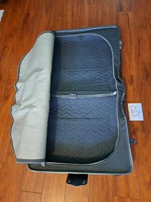 Bolso de Ropa American Tourister Vintage - Vinilo Gris Expandible Transportador EE. UU. Foto 1 de 4