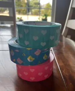 Dekoratives süßes Packband bunt bedruckt Versandband Karton Deko - Bild 1 von 7
