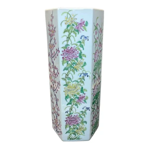 Stunning Hexagonal Japanese A.C.F Porcelain Flower Vase Decorated in Hong Kong - Picture 1 of 6