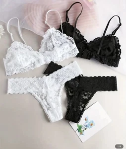 2 Bralette Schwarz & Weiß Gr. L 40/42 mit Slip's - Bild 1 von 5