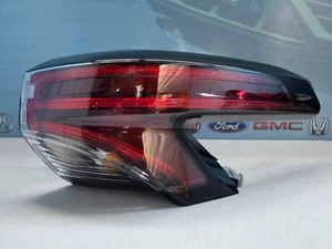 2021 2022 2023 2024 TOYOTA SIENNA RIGHT SIDE OUTER TAIL LIGHT OEM USED - Picture 1 of 12