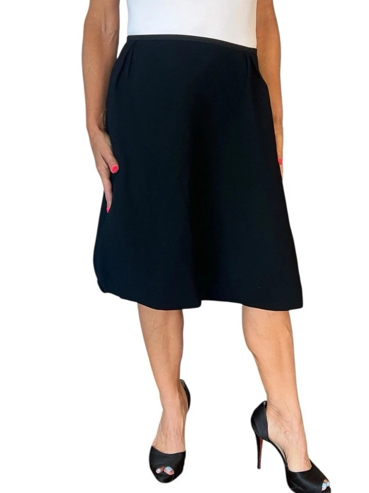 AUTÉNTICA FALDA LOUIS VUITTON FRANCIA 42 EE. UU. 8 NEGRA BURBUJA ACAMPANADA NECESITA CREMALLERA Foto 1 de 4