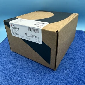 Poly Savi 8220 UC Microsoft Teams Certified DECT 1920-1930 MHz USB-A Headset - Photo 1/3