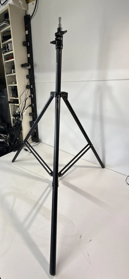 Soporte de iluminación Arri 050ARF con cubierta Foto 1 de 4