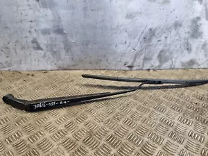TOYOTA YARIS WIPER ARM FRONT RIGHT WIPER ARM 1.5L HYB HATCHBACK 2024 - Picture 1 of 8