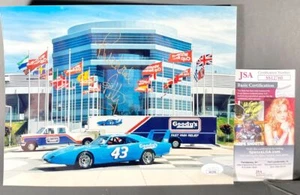 Richard Petty Signed Disney Pixar Cars The King 8x10 Photo C Autograph JSA COA - Picture 1 of 1