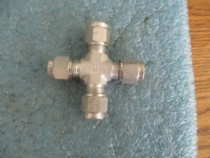Detroit Fluid Power: 752FSS08 Edelstahl 1/2" x 1/2" x 1/2 x 1/2 Kreuz. Neu Alt  - Bild 1 von 3