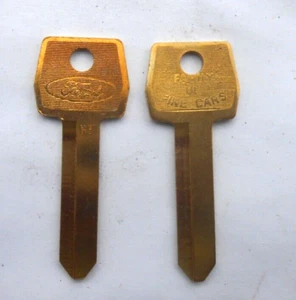(1) Small Hole FORD logo KEY BLANK - VINTAGE FORDS 65-84 - Picture 1 of 1