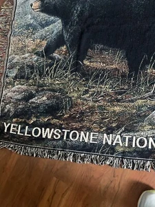 Yellowstone Bear & Cubs Tapestry Cabin Decor Animal Outdoors 62x48 W Fringe VTG - Picture 1 of 12
